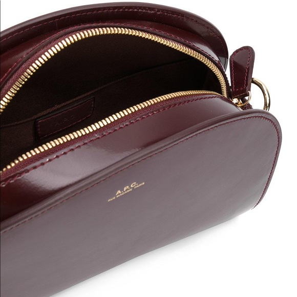 APC half moon chain bag - Picture 2 of 7